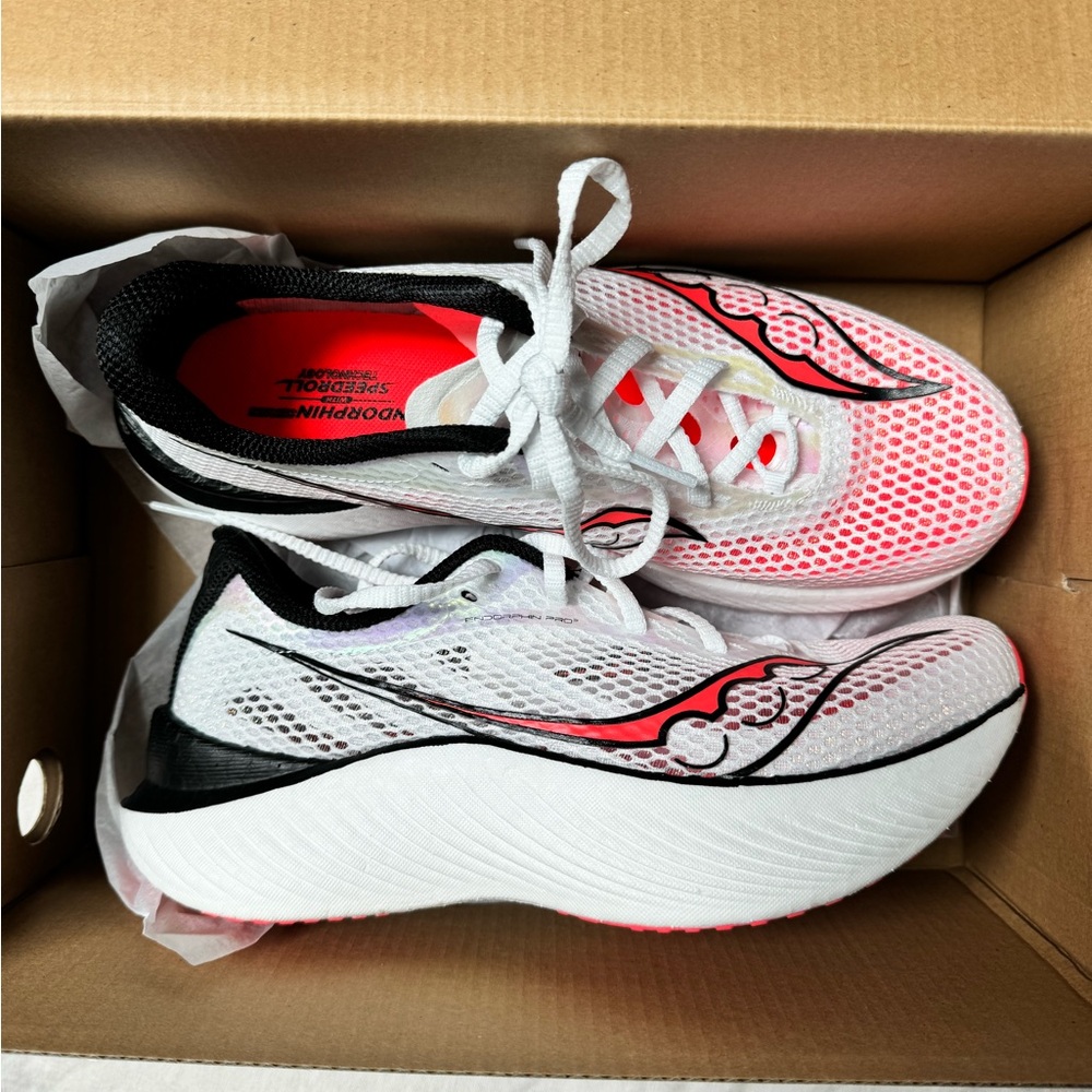 SAUCONY ENDORPHIN PRO 3